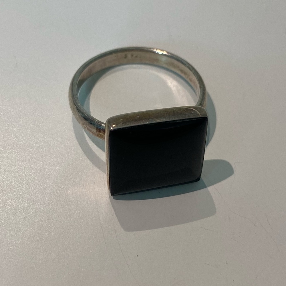 Silver .925 & Black Enamel Square Ring Sz 7
